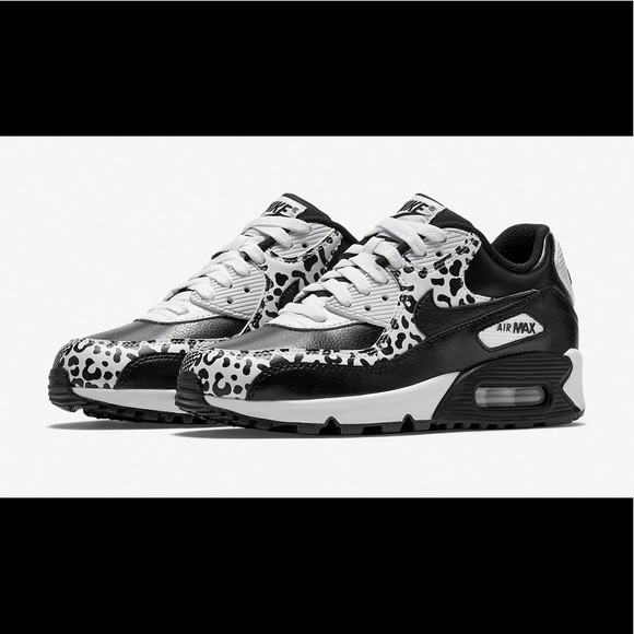 Nike Shoes - air max 95s